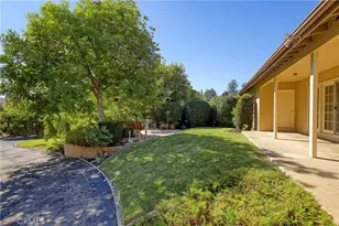 1914 Lyans Dr, La Canada Flintridge, CA 91011 - Photo 21