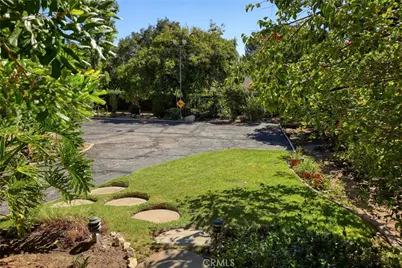 1914 Lyans Drive, La Canada Flintridge, CA 91011 - Photo 25