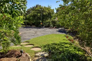 1914 Lyans Dr, La Canada Flintridge, CA 91011 - Photo 25