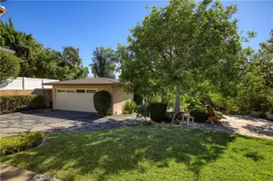 1914 Lyans Dr, La Canada Flintridge, CA 91011 - Photo 27