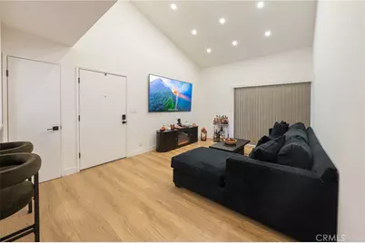 9714 Sepulveda #217, North Hills, CA 91343 - Photo 3