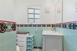 1102 Olmsted Dr, Glendale, CA 91202 - Photo 39