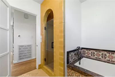 1102 Olmsted Drive, Glendale, CA 91202 - Photo 31