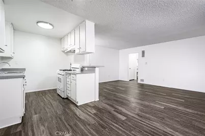 14807 Parthenia, Panorama City, CA 91402 - Photo 11