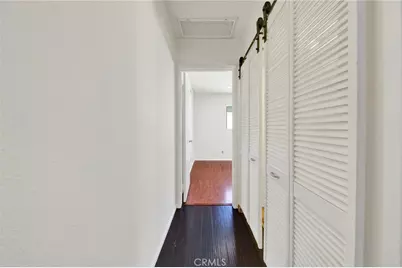 9745 Via Roma, Burbank, CA 91504 - Photo 13