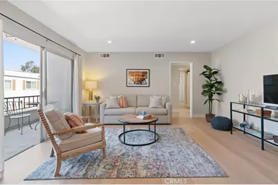 10707 Camarillo Street #314, Toluca Lake, CA 91602 - Photo 1