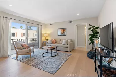 10707 Camarillo Street #314, Toluca Lake, CA 91602 - Photo 9