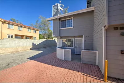 14425 Foothill #24, Sylmar, CA 91342 - Photo 5