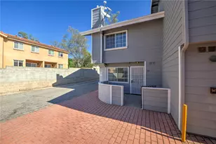 14425 Foothill, Sylmar, CA 91342 - Photo 5