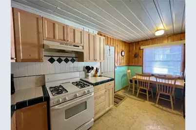 723 Fir, Big Bear Lake, CA 92315 - Photo 9