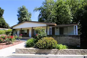 19364 Ave Of The Oaks, Newhall, CA 91321 - Photo 1