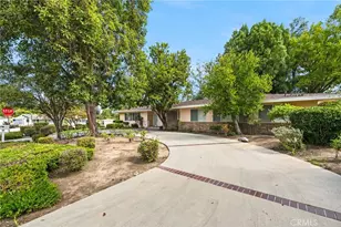 6058 Jumilla, Woodland Hills, CA 91367 - Photo 3