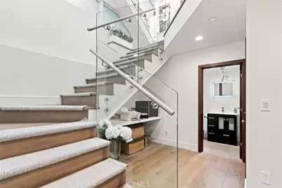 721 1st Place, Hermosa Beach, CA 90254 - Photo 13