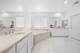 15660 Walt Ct, Canyon Country, CA 91387 - Photo 39