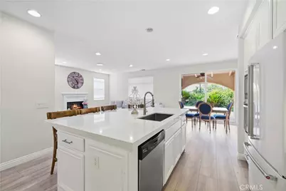 15660 Walt Court, Canyon Country, CA 91387 - Photo 15