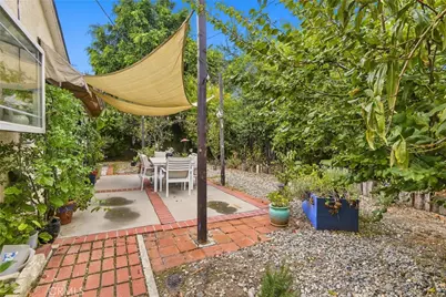 8001 Ellenbogen, Sunland, CA 91040 - Photo 39