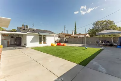 1817 N Hollywood Way, Burbank, CA 91505 - Photo 17