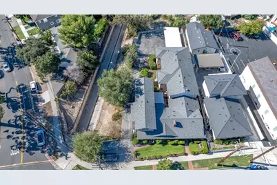 2404 Montrose Avenue, Montrose, CA 91020 - Photo 13