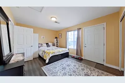 5633 Denny, North Hollywood, CA 91601 - Photo 33