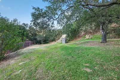 9704 Marcus Lane, Tujunga, CA 91042 - Photo 35