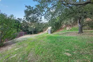 9704 Marcus Ln, Tujunga, CA 91042 - Photo 35