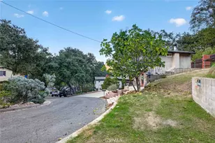 9704 Marcus Ln, Tujunga, CA 91042 - Photo 53