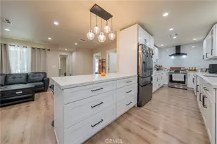 9720 Hayvenhurst, North Hills, CA 91343 - Photo 13