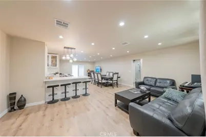 9720 Hayvenhurst, North Hills, CA 91343 - Photo 13