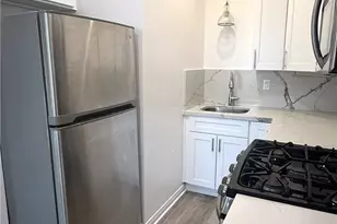 2121 James M Wood, Los Angeles, CA 90006 - Photo 11