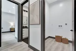 19513 Cantara St, Reseda, CA 91335 - Photo 17