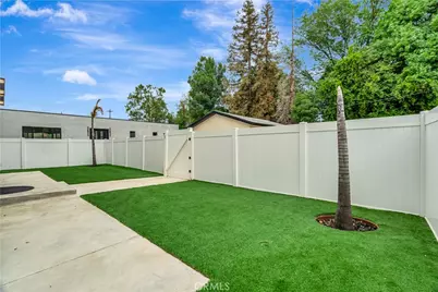19513 Cantara Street, Reseda, CA 91335 - Photo 37