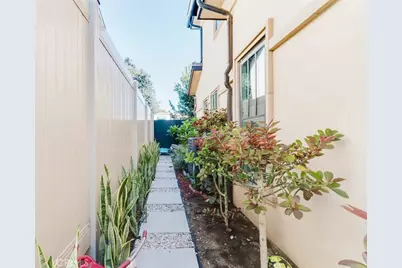 1308 E Broadway, Glendale, CA 91205 - Photo 53