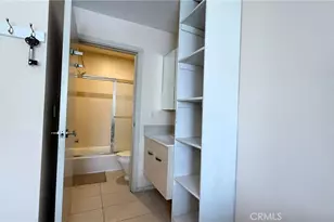 957 S Gramercy, Los Angeles, CA 90019 - Photo 17