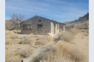 300 E Z12 Street, Llano, CA 93544 - Photo 21