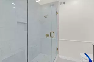 12452 Bradford, Granada Hills, CA 91344 - Photo 57