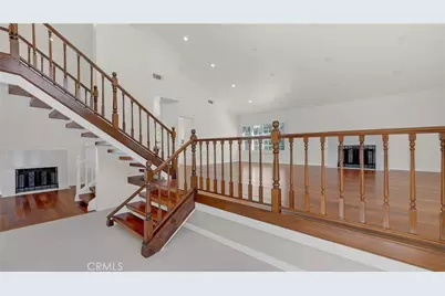 12452 Bradford, Granada Hills, CA 91344 - Photo 7