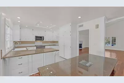 12452 Bradford, Granada Hills, CA 91344 - Photo 23