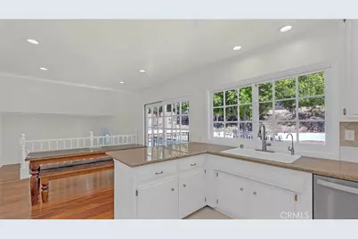 12452 Bradford, Granada Hills, CA 91344 - Photo 21