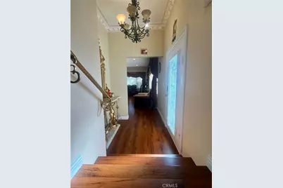 3100 Charing Cross Rd, Glendale, CA 91206 - Photo 17