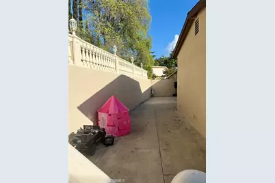 3100 Charing Cross Rd, Glendale, CA 91206 - Photo 39