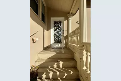 3100 Charing Cross Rd, Glendale, CA 91206 - Photo 9