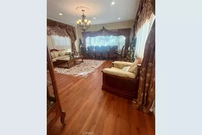3100 Charing Cross Rd, Glendale, CA 91206 - Photo 11