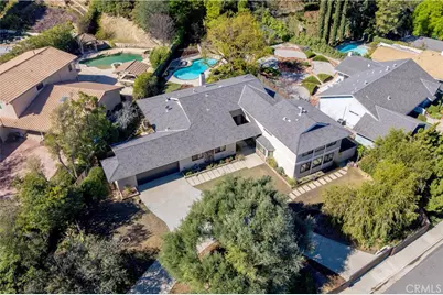 4629 Monarca, Tarzana, CA 91356 - Photo 3