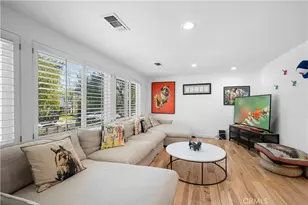 4629 Monarca, Tarzana, CA 91356 - Photo 15