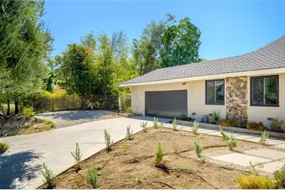 4629 Monarca, Tarzana, CA 91356 - Photo 27