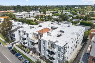 12407 Moorpark St, Studio City, CA 91604 - Photo 41