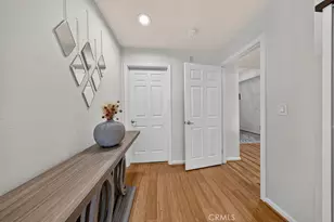 12407 Moorpark St, Studio City, CA 91604 - Photo 23