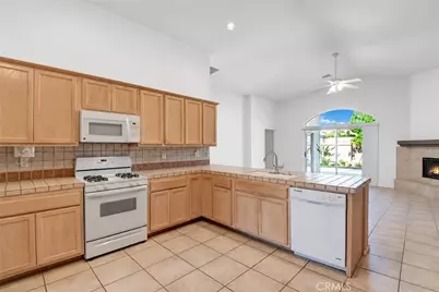 67270 Peineta, Cathedral City, CA 92234 - Photo 7
