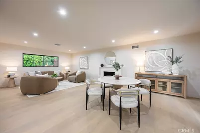 21801 Providencia, Woodland Hills, CA 91364 - Photo 9