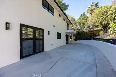 21801 Providencia, Woodland Hills, CA 91364 - Photo 27